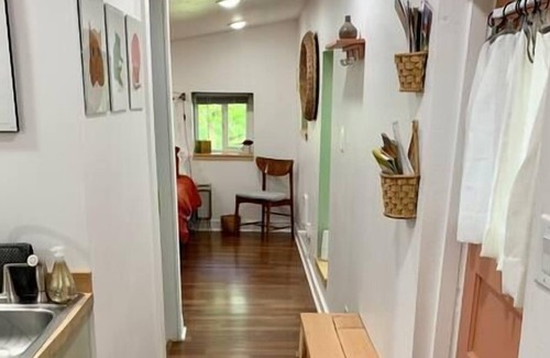 Helena House | Little House - Trails & Town 5 minute walk!