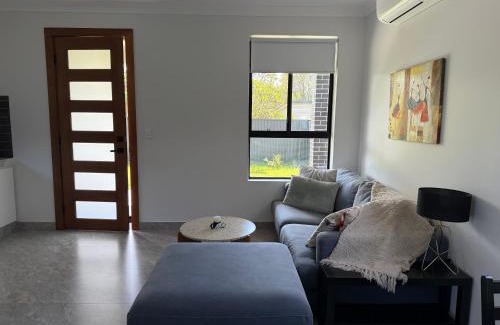 Padstow House | Little House with private garden