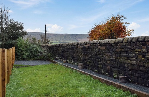 Todmorden Cottage | Little Jacks Cottage