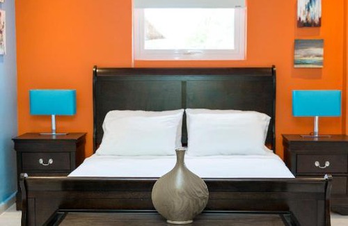 Palm Beach Hotel | Little Jungle Apartments Aruba