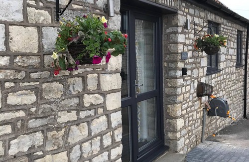 Cameley House | Little Kings Newly Refurbished Detached Annexe