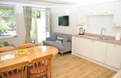 Alverstoke House | Little Lane