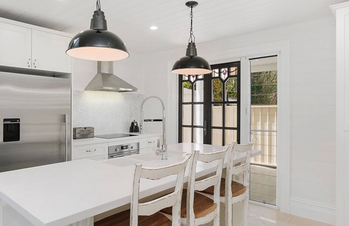 Callala Beach House | Little Lewis - Romantic Getaway