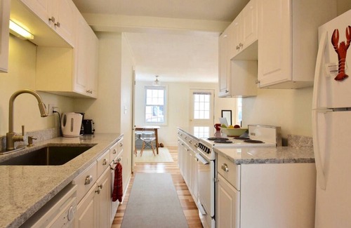 Brunswick Apartment | Little Lincoln beautiful home