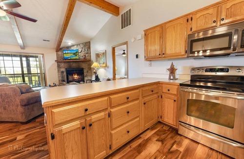 Wears Valley Cabin | Little Little 2 Bedroom Cabin by RedAwning