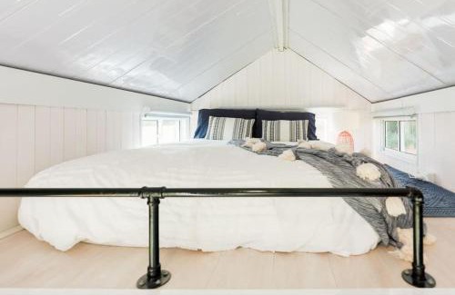 Coolangatta House | Little Magic Tiny House by Tiny Away
