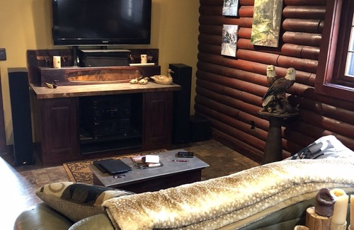 Irons House | Little Manistee River Cabin