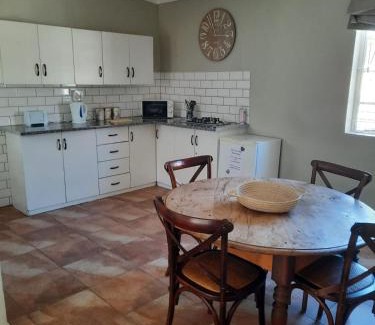 Komani House | Little Milner Cottage