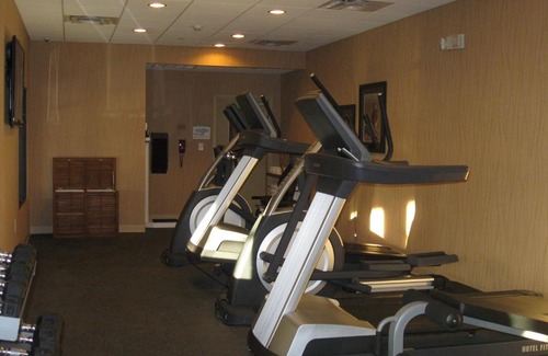 New Town Hotel | Little Missouri Inn & Suites New Town