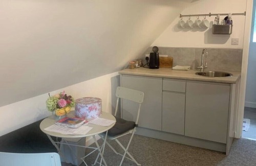 Pitchcombe Apartment | Little Moat Studio