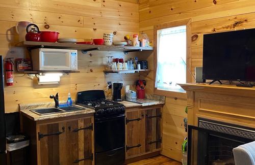 St. Johnsville Cabin | Little Moose Lodge (Tiny House) Mohawk River waterfront property