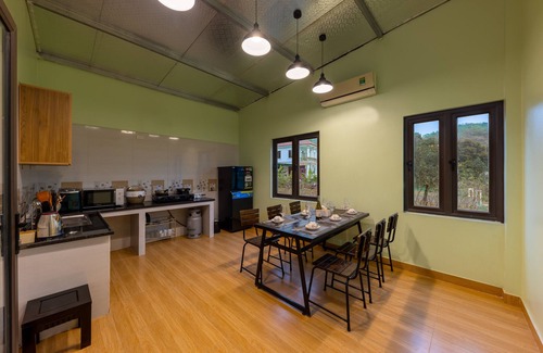 Cat Hai Villa | Little Oasis House