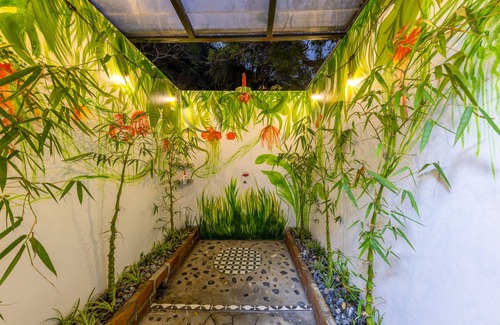 Cat Hai Villa | Little Oasis House