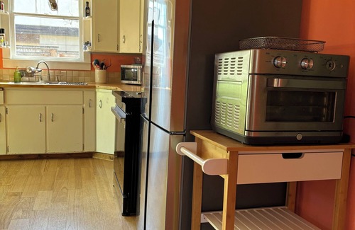 Westside House | Little Oasis in Center of Missoula-Sustainable Arty 1930s House