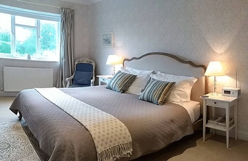 Chichester Bed & Breakfast | Little Orchard Bed and Breakfast Chichester