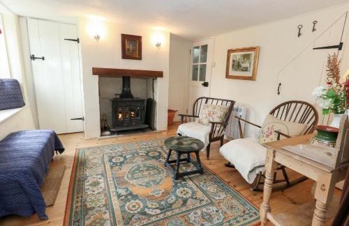 Thorncombe House | Little Orchard