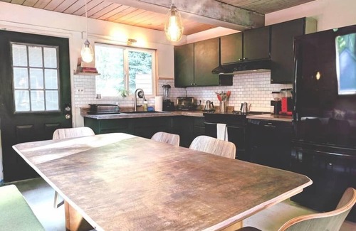 Packwood House | Little Owl Cabin at Mt. Rainier - Pine Marten