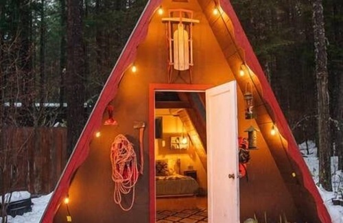 Packwood House | Little Owl Cabin at Mt. Rainier - Pine Marten