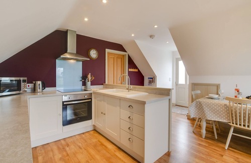 Foxley House | Little Owl Loft - One Bedroom House, Sleeps 2