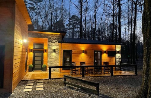 Broken Bow Cabin | Little Peace of Heaven Cabin is ⭐️⭐️⭐️⭐️⭐️