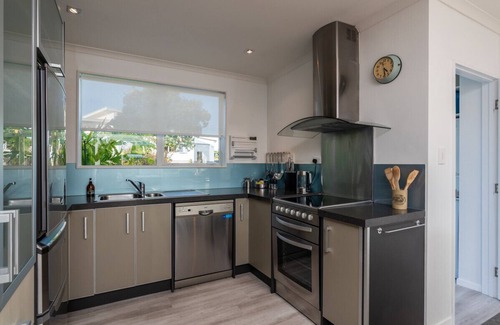 Mangawhai Cottage | Little Pearl of Vista Verano - Mangawhai Home