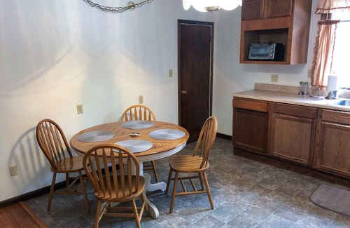 Arnot Cabin | Little Pine Lodge