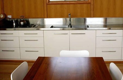 Little Pine Lagoon House | Little Pine Shack - Central Highlands Tasmania