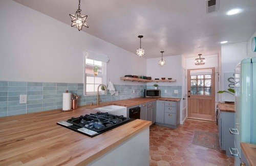 Downtown Albuquerque House | Little Pink Adobe - Stunning 2 bedroom Downtown
