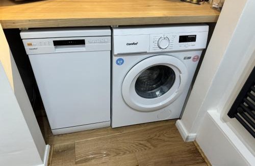 Burford House | Little Priory Cottage