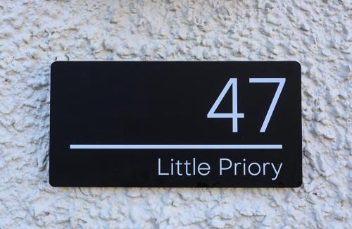 Lisburn House | Little Priory