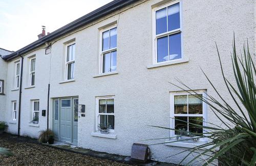 Lisburn House | Little Priory