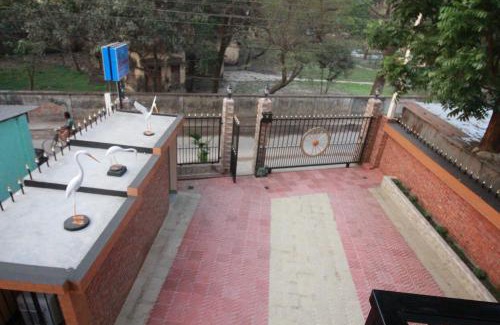 Rangpur Hotel | Little Rangpur Inn