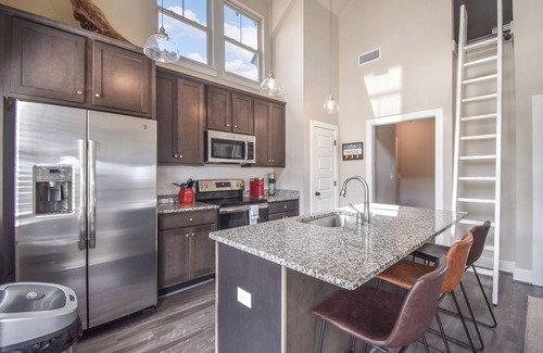 Tallassee Cabin | Little Red at Kowaliga Bay by Big Fish Real Estate Group at Lake Martin