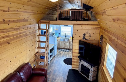 Duck Creek Village Cabin | Little Red Cabin with WiFi in Duck Creek Village