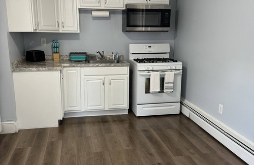 Pawtucket House | Little Rhody