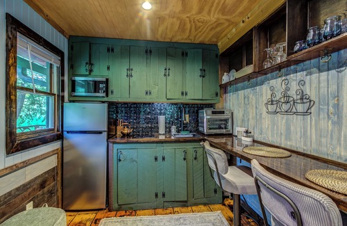 Sugar Grove Cabin | Little-River-Petting Zoo-Stream-Pickleball?, Private Petting Zoo Cabin and Hot Tub