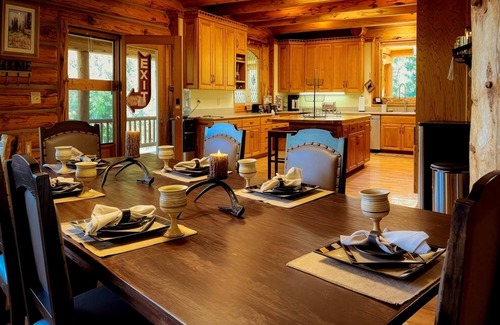 Somerset House | Little Robinson Lodge – Rustic Charm & Wilderness