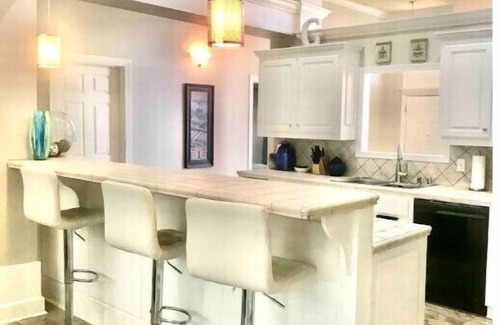 Maumelle House | Little Rock Modern Luxury Upscale Estate Huge Home