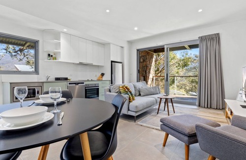 Lake Crackenback Apartment | Little Rocky Retreat