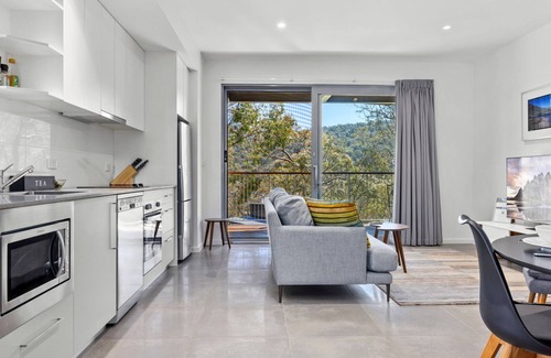 Lake Crackenback Apartment | Little Rocky Retreat