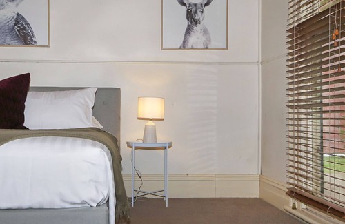 Rutherglen Cottage | Little Rutherglen Cottage