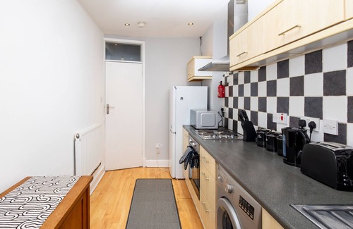 Headingley Apartment | Little Saint Hilda’s