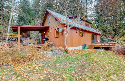 Sandpoint House | Little Sand Creek Chalet