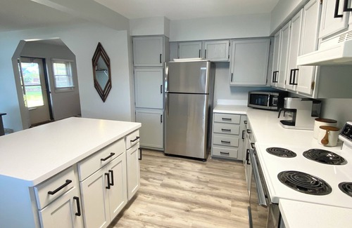 Grant Cottage | Little Sand Lake's Peaceful Cottage
