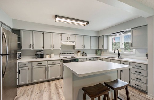 Grant Cottage | Little Sand Lake's Peaceful Cottage