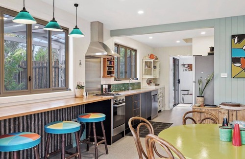Clifton Beach House | Little Secret Charming Clifton Beach Sanctuary