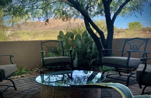 Sunrise Desert Vistas House | LITTLE SPUR Casita in N. Scottsdale with kitchen, desert views, and adventure.
