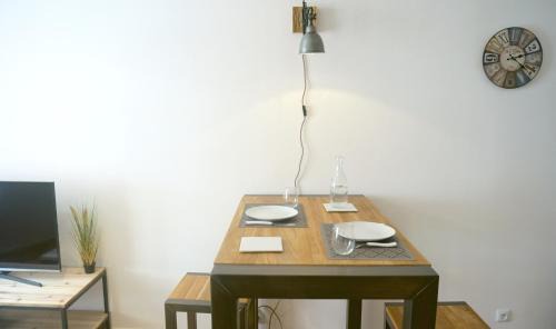 Old Lille Apartment | Little Suite - Pablo