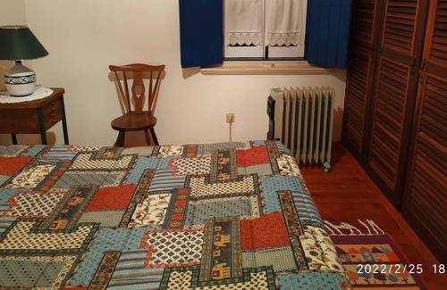 Azoia de Cima House | Little village house