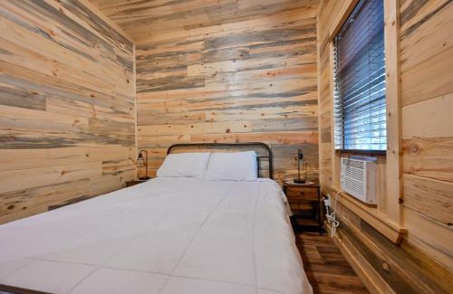 Mena House | Little Wolf Cabins and ATV Rentals